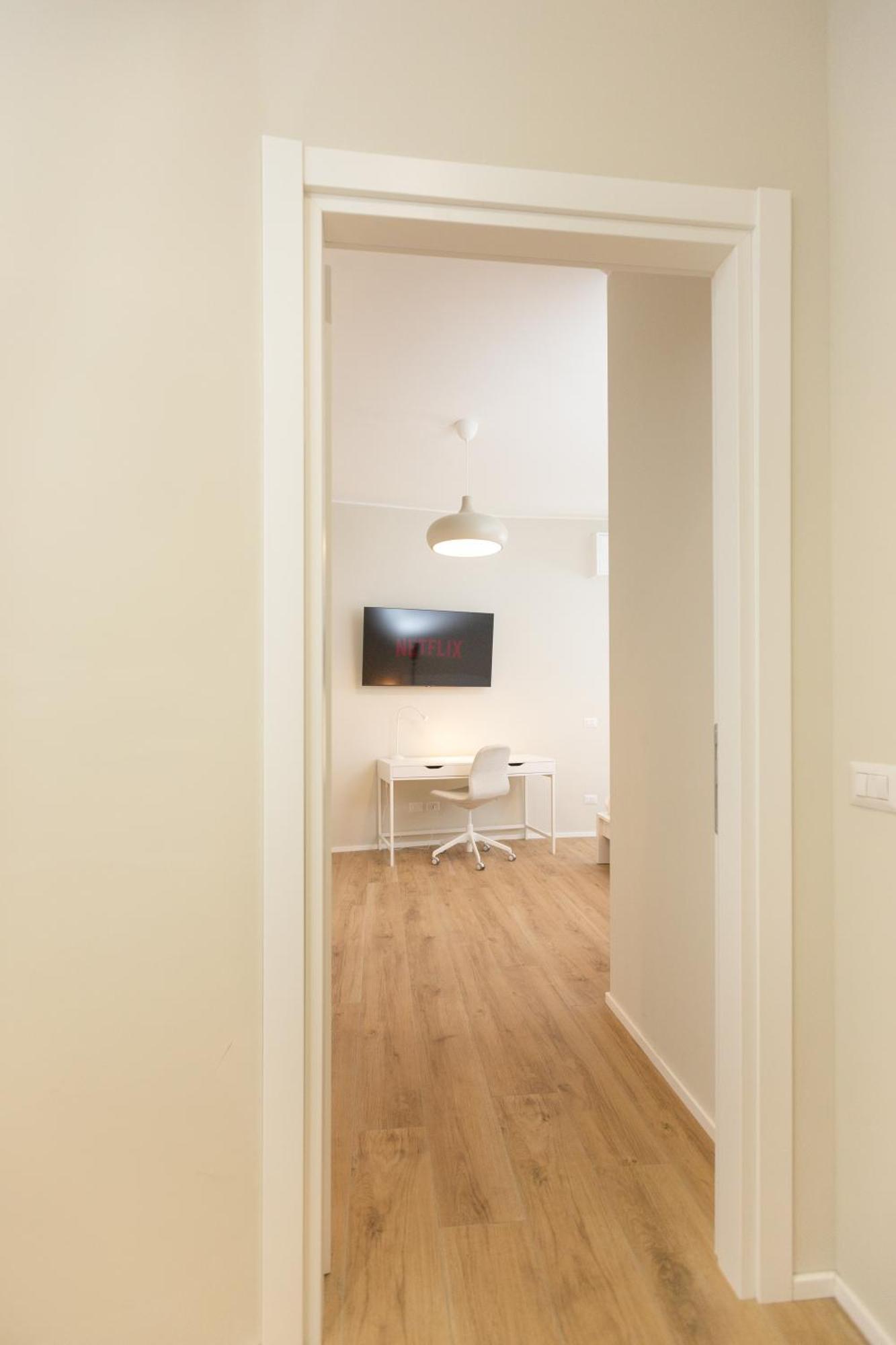 Dreams Exclusive With Terrace - Free Parking - M1 Station - Near Center * Milaan