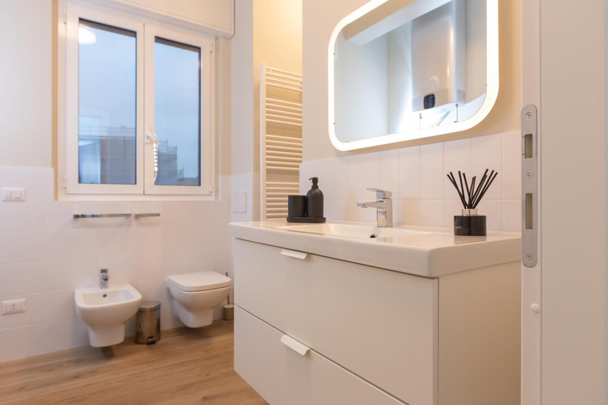 Appartement Dreams Exclusive With Terrace - Free Parking - M1 Station - Near Center Milaan
